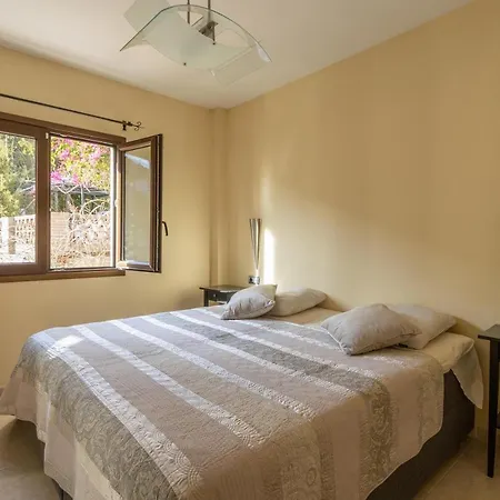 فيلة In La Herradura نيرخا