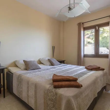 فيلة In La Herradura نيرخا